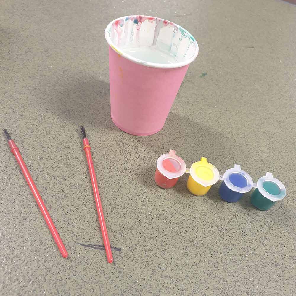 Paint a bird feeder with Burston Garden Centre Paint a bird feeder with Burston Garden Centre