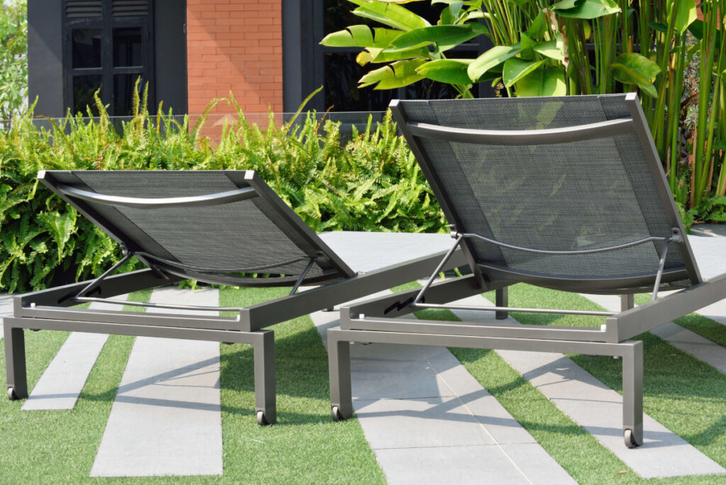 charset=Ascii Tuscany Dual Reclining Set